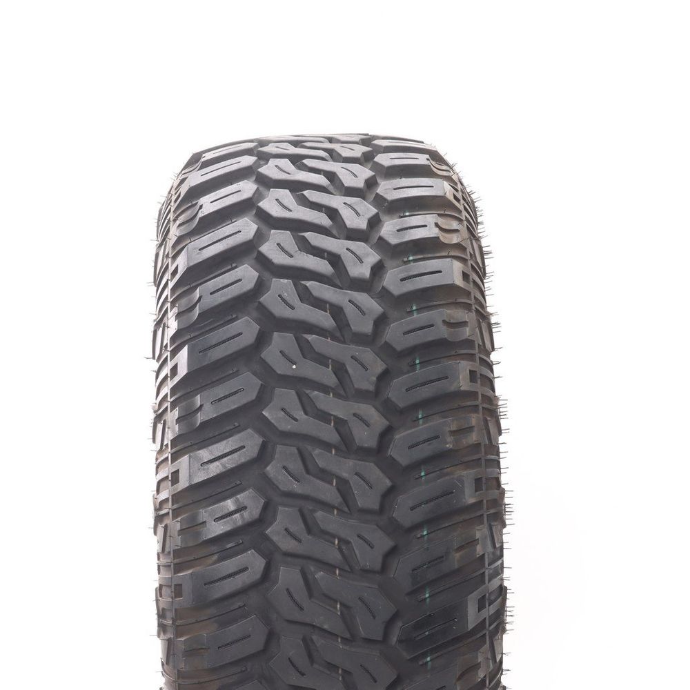 Used LT 33X12.5R18 Maxtrek Mud Trac 118Q E - 16/32 - Image 2