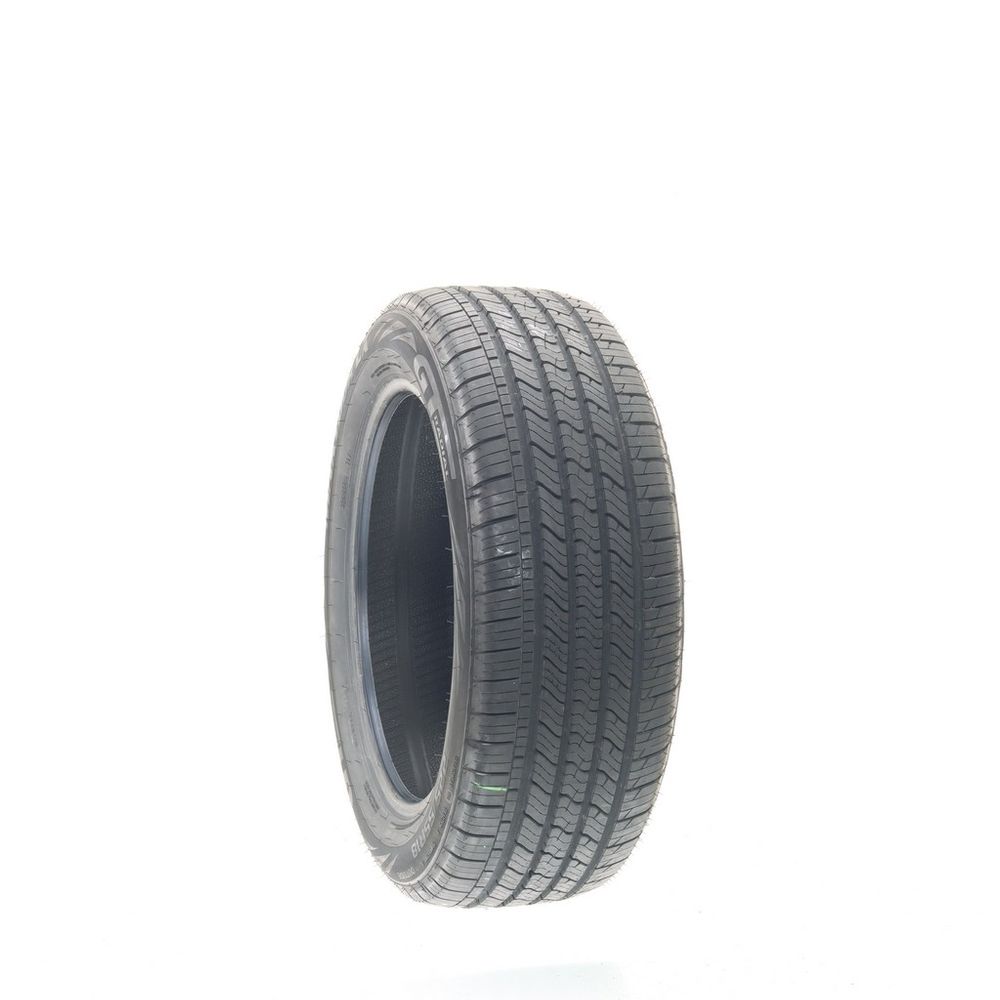 New 225/55R18 GT Radial Maxtour LX 98V - Image 1