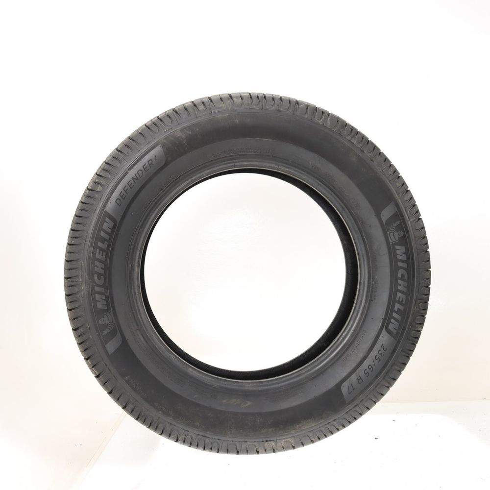 Driven Once 235/65R17 Michelin Defender 2 104H - 9.5/32 - Image 3