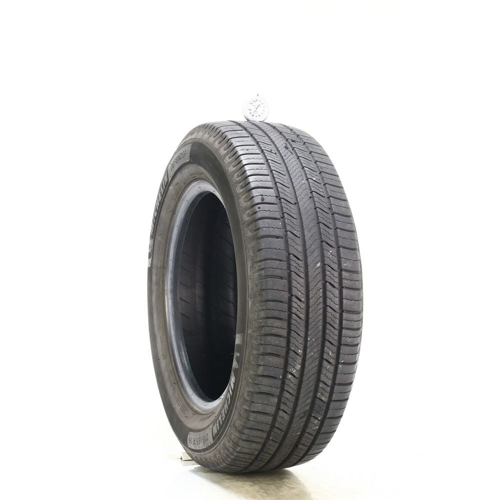 Set of (4) Used 215/65R16 Michelin Defender 2 98H - 8-8.5/32 - Image 1