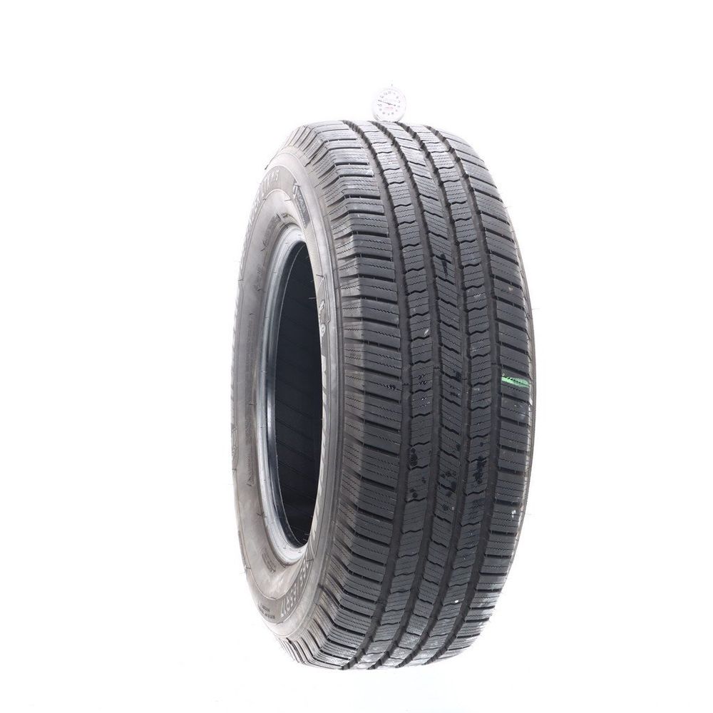 Used 265/65R17 Michelin Defender LTX M/S 112T - 11/32 - Image 1