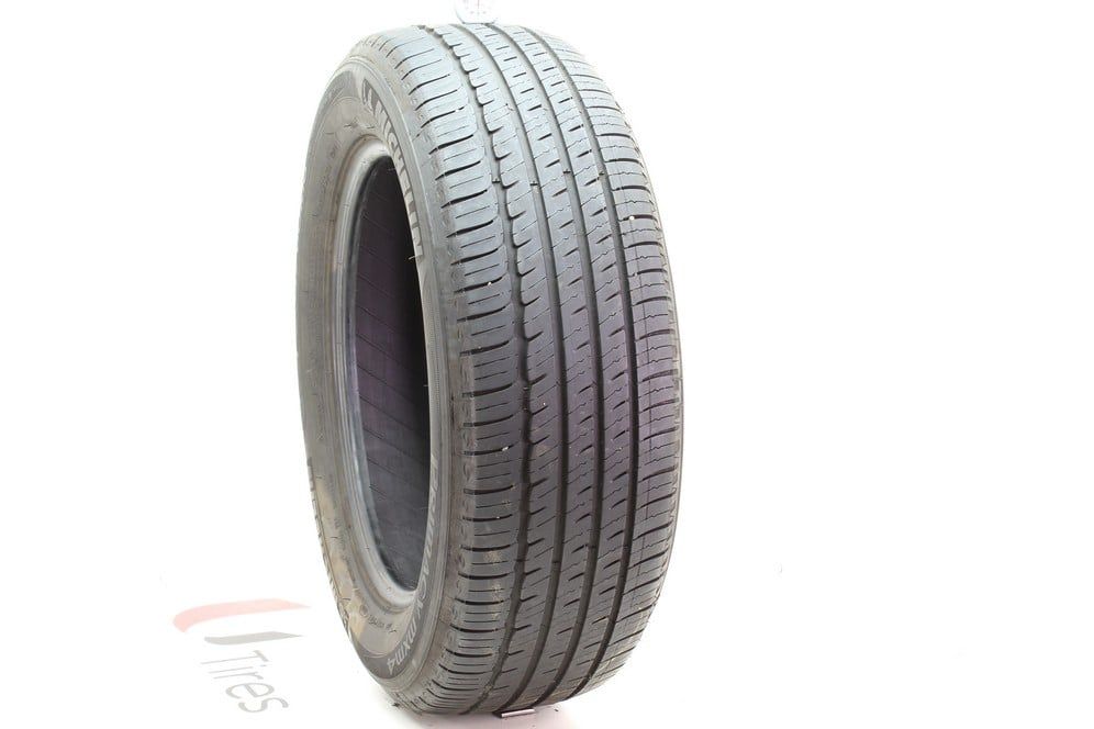 Used 235/60R18 Michelin Primacy MXV4 102V - 7/32 - Image 1