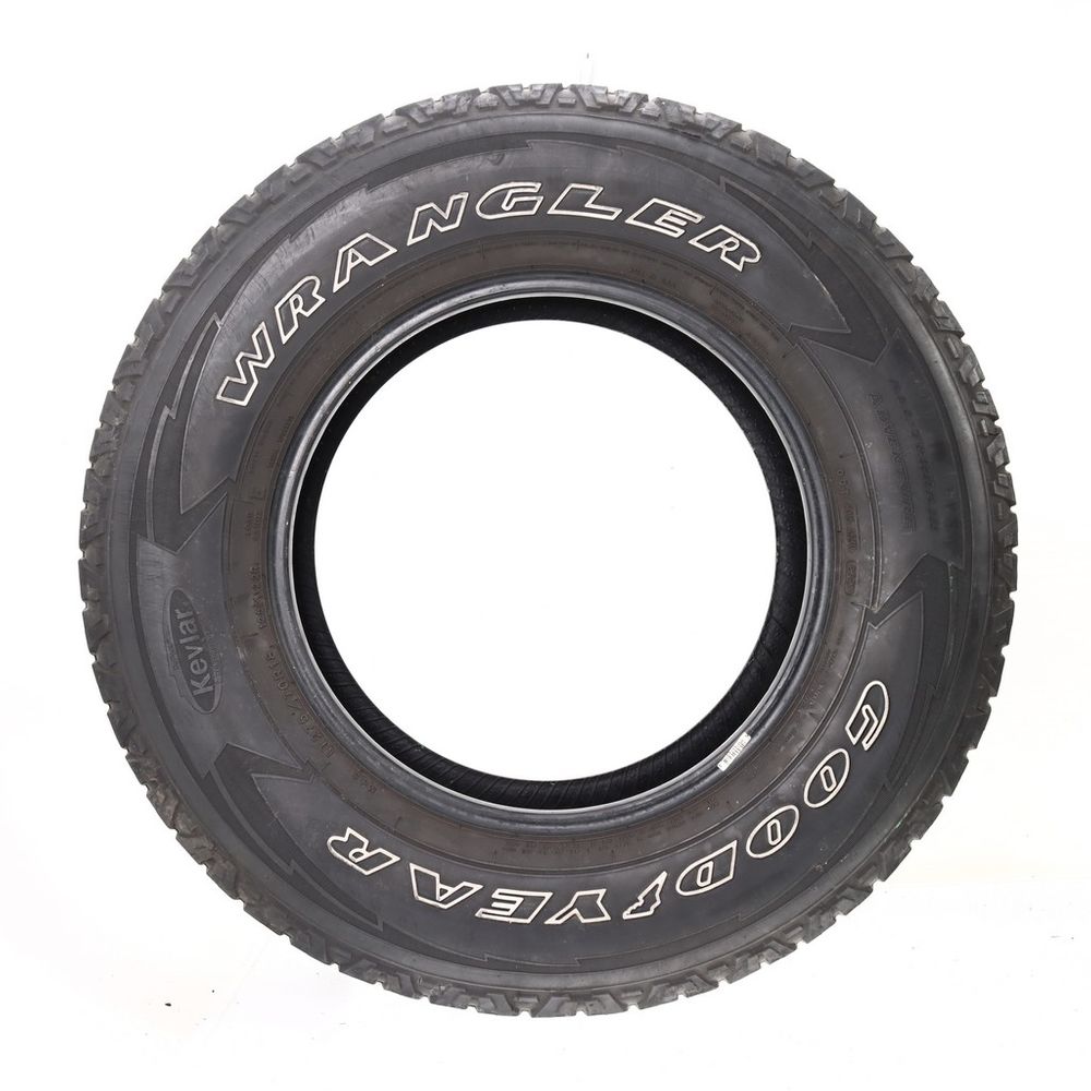 Set of (2) Used LT 275/70R18 Goodyear Wrangler All-Terrain Adventure Kevlar 125/122R E - 4.5/32 - Image 3
