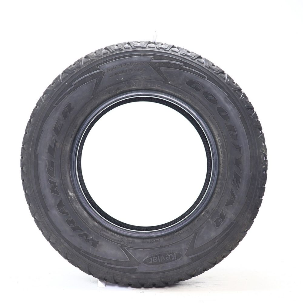 Set of (4) Used LT 245/75R17 Goodyear Wrangler All-Terrain Adventure Kevlar 121/118S E - 8.5-10/32 - Image 3