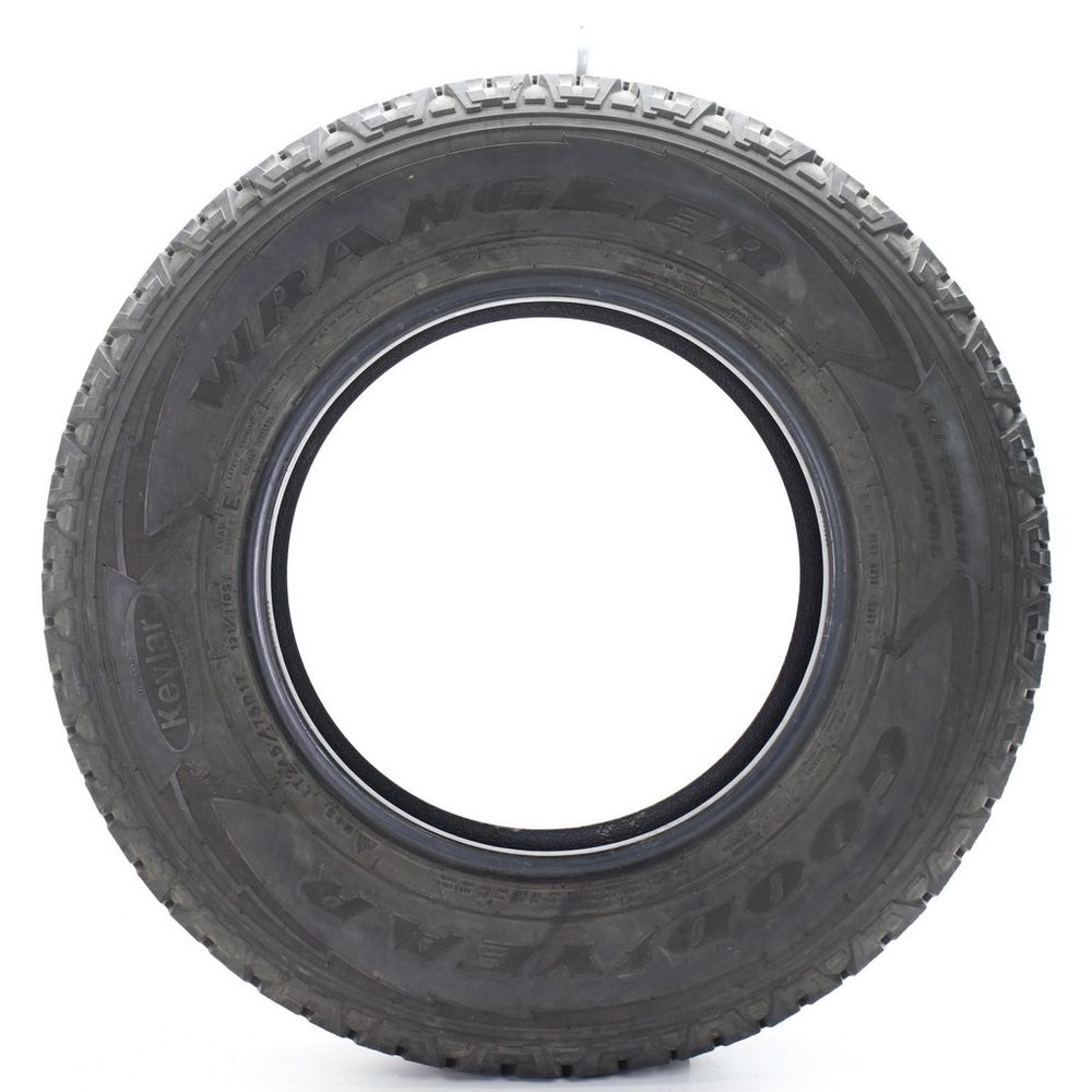 Set of (4) Used LT 245/75R17 Goodyear Wrangler All-Terrain Adventure Kevlar 121/118S E - 8.5-10/32 - Image 6