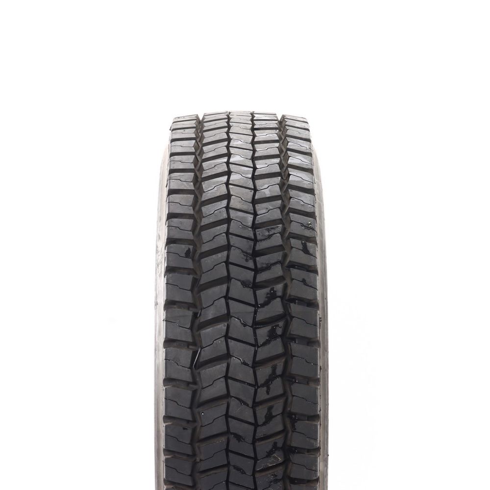 Driven Once 225/70R19.5 Continental HDR Plus 128/126N - 18.5/32 - Image 2