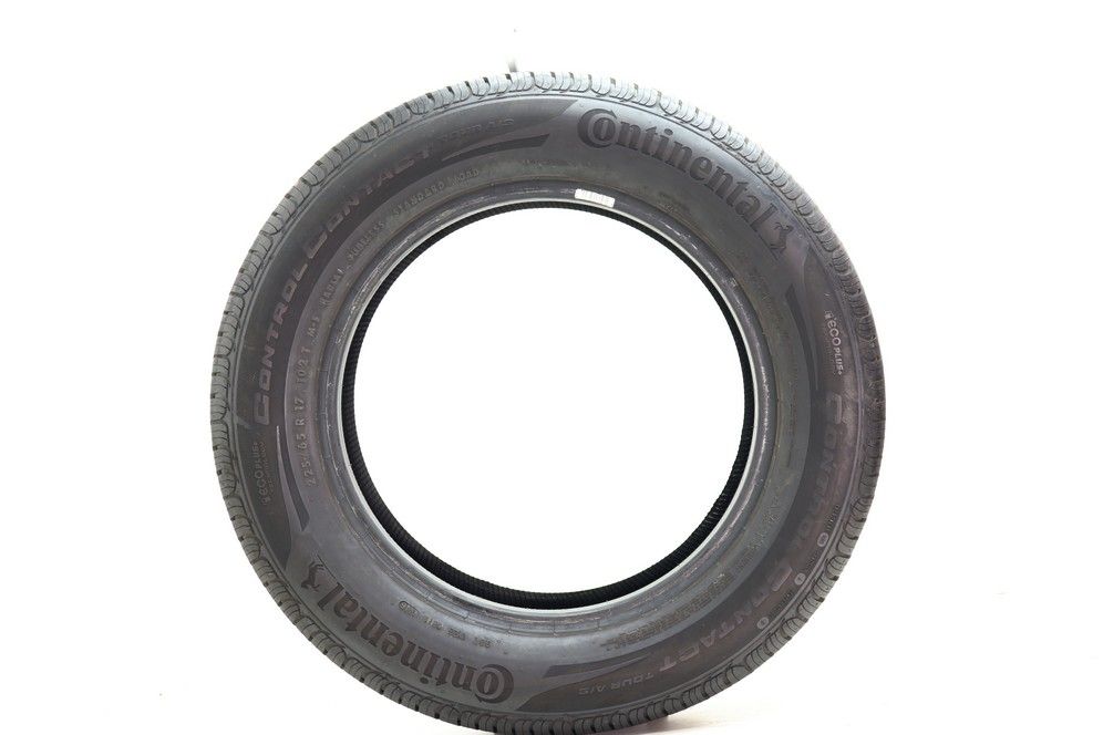 Used 225/65R17 Continental ControlContact Tour A/S 102H - 7.5/32 - Image 3
