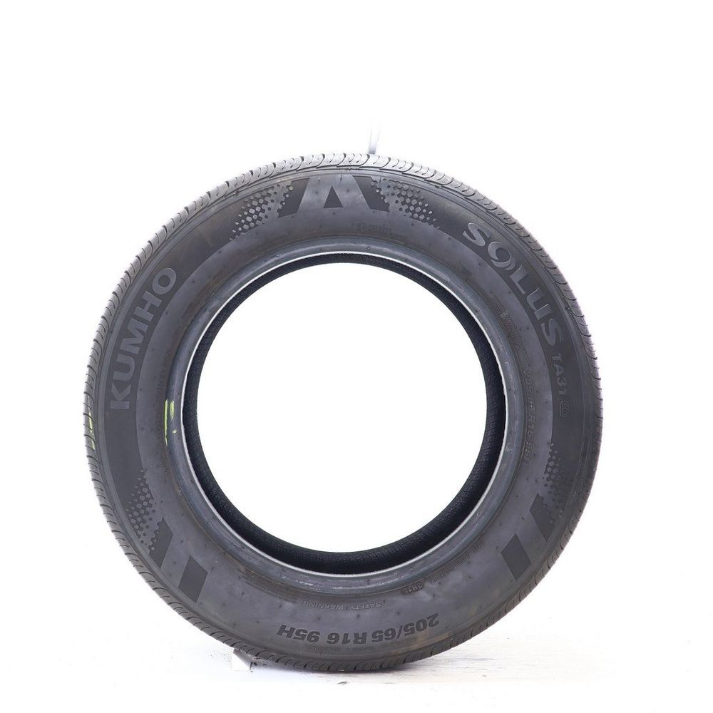 Set of (2) Used 205/65R16 Kumho Solus TA31 Eco 95H - 7.5-9/32 - Image 3