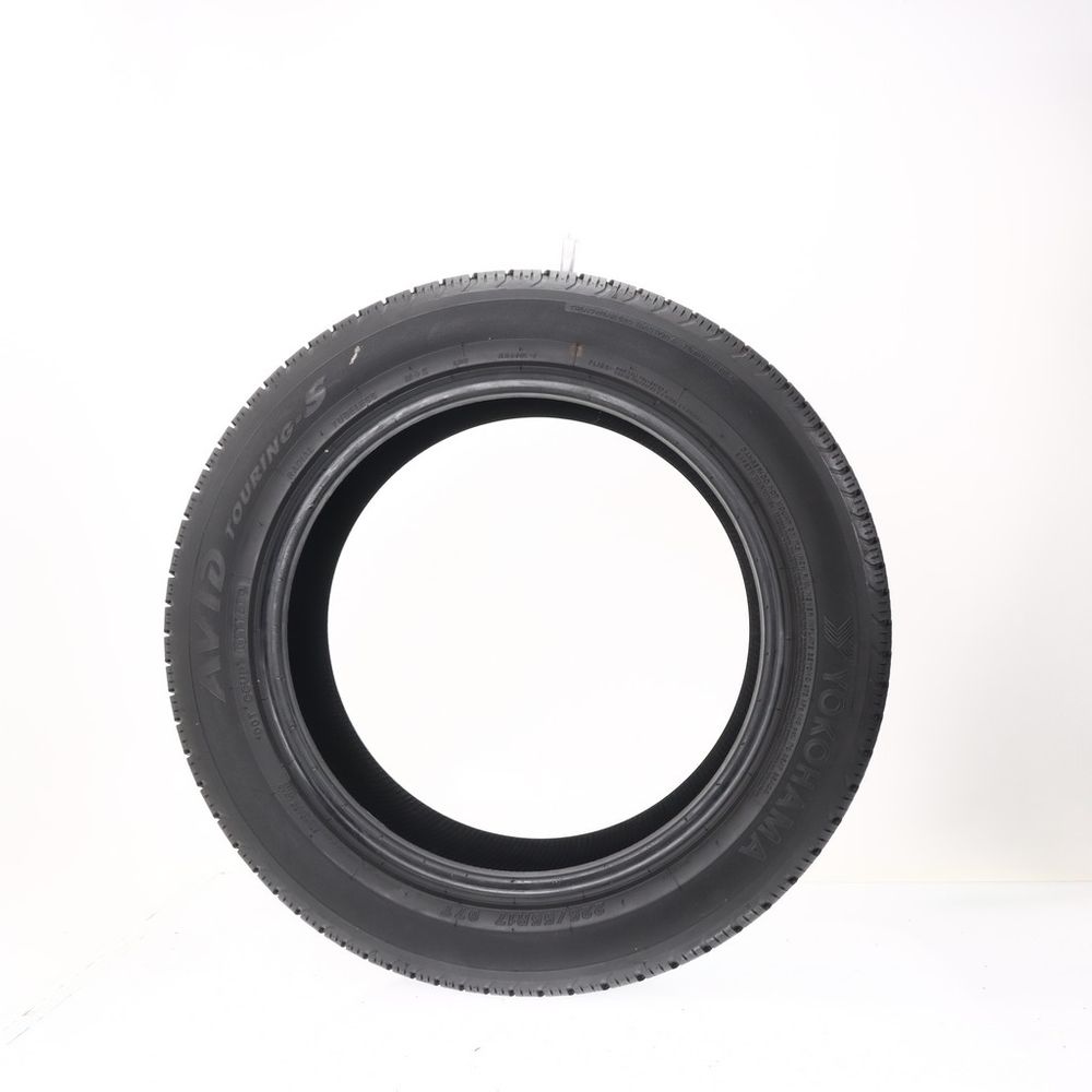 Used 225/55R17 Yokohama Avid Touring S 97T - 7/32 - Image 3