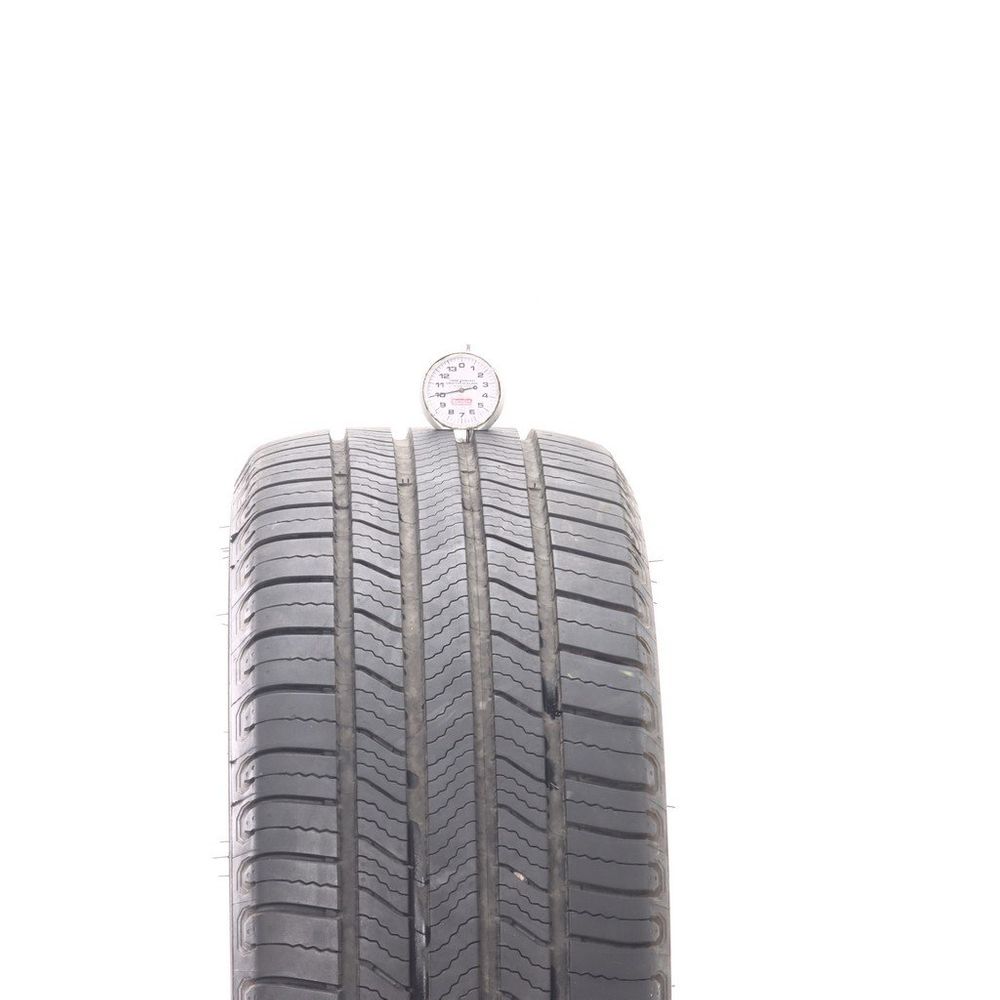 Set of (4) Used 235/45R19 Michelin Defender 2 99H - 10/32 - Image 2