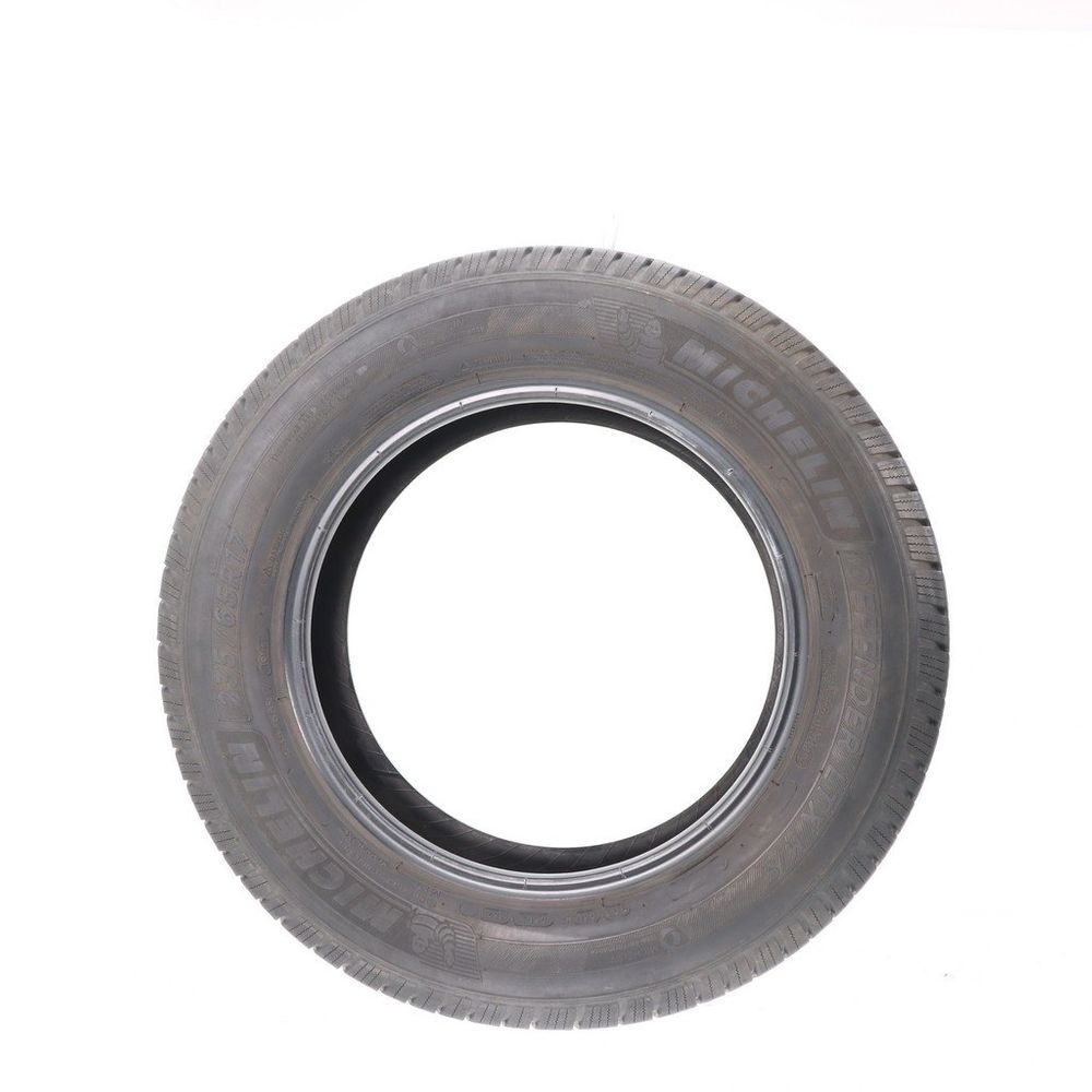 Set of (4) Used 235/65R17 Michelin Defender LTX M/S 104T - 7-8.5/32 - Image 6