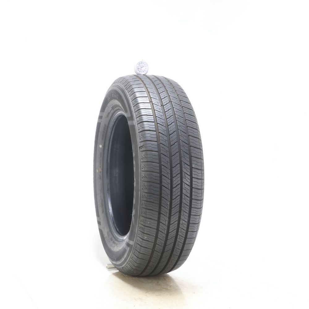 Set of (2) Used 225/65R17 RoadX RXMotion SUV UX01 102H - 9.5/32 - Image 1