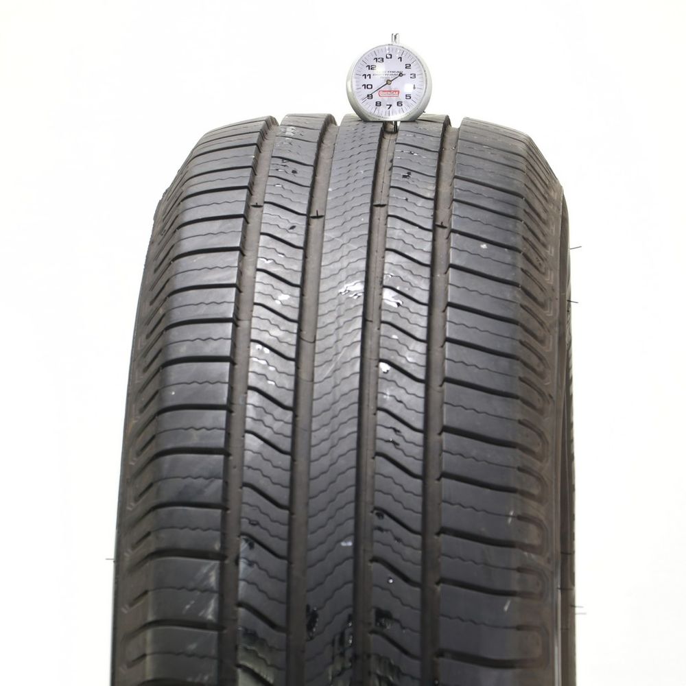 Set of (2) Used 255/65R18 Michelin Defender 2 111H - 9-9.5/32 - Image 2