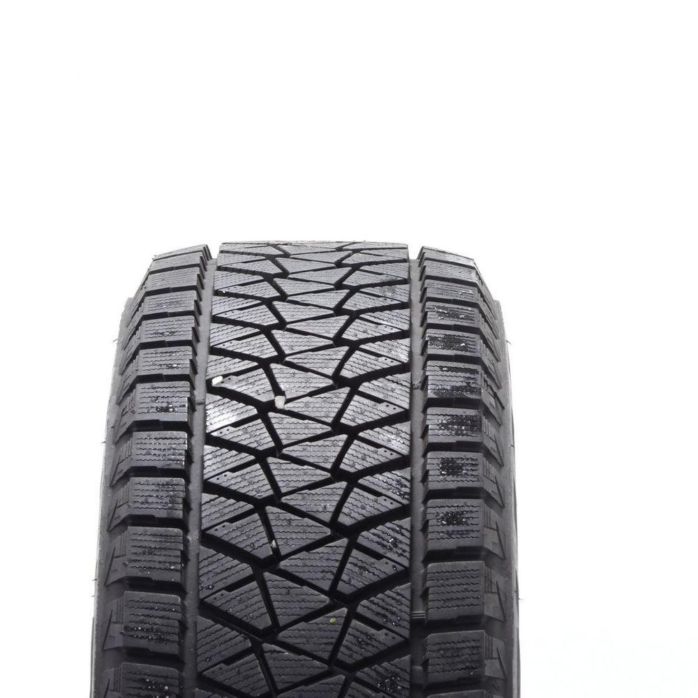 Driven Once 235/65R17 Bridgestone Blizzak DM-V2 108S - 12.5/32 - Image 2