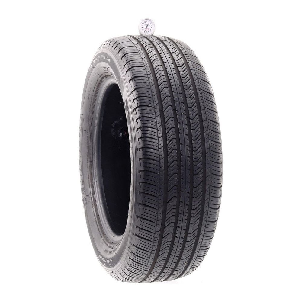 Set of (2) Used 235/60R17 Michelin Primacy MXV4 100T - 8/32 - Image 1
