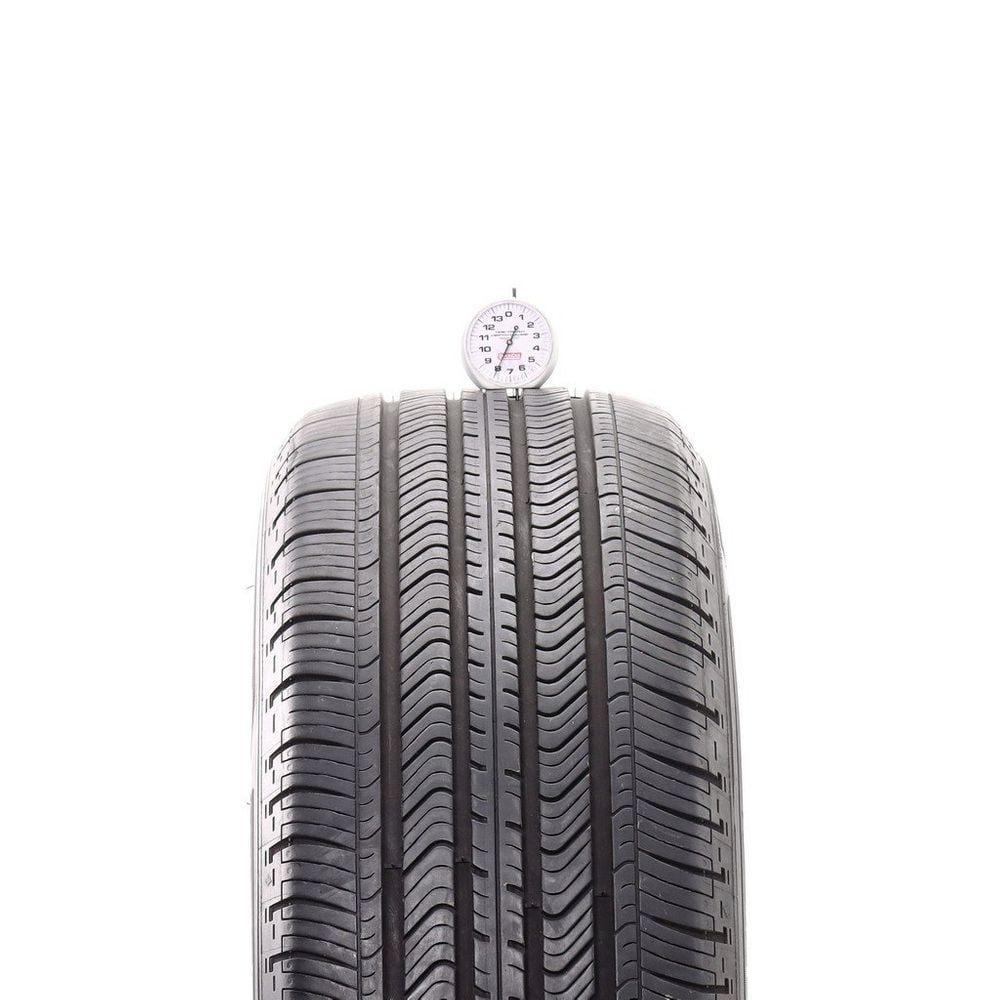 Set of (2) Used 235/60R17 Michelin Primacy MXV4 100T - 8/32 - Image 2
