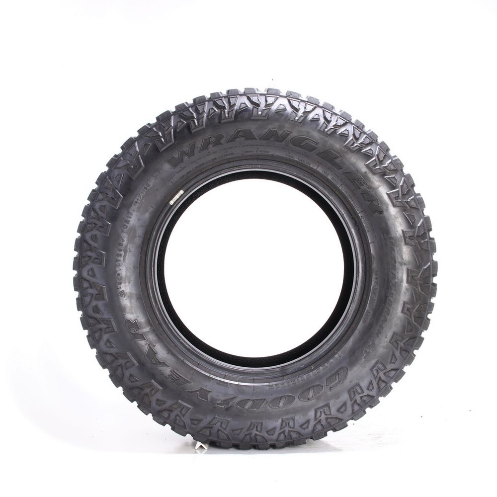 Used LT 265/70R17 Goodyear Wrangler Ultra Terrain AT 121/118Q E - 7.5/32 - Image 3