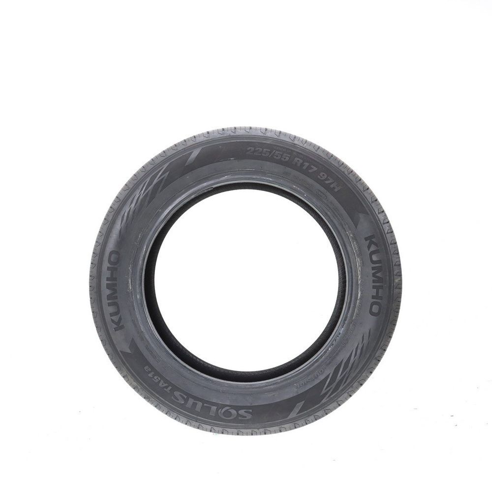 Set of (2) New 225/55R17 Kumho Solus TA51a 97H - Image 3