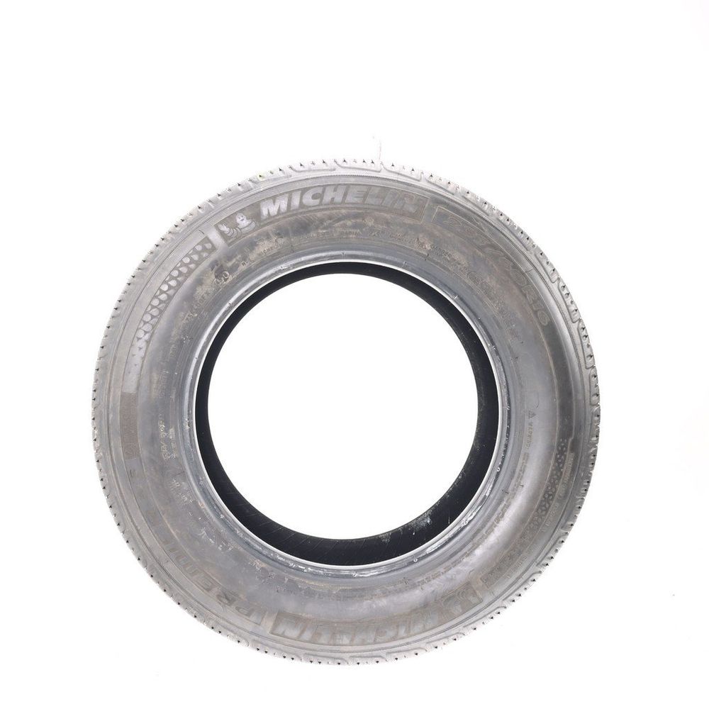 Used 235/60R16 Michelin Premier A/S 100H - 7.5/32 - Image 3