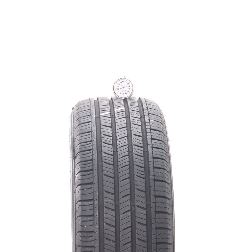 Used 225/65R17 Kumho Solus TA11 102V - 9.5/32 - Image 2