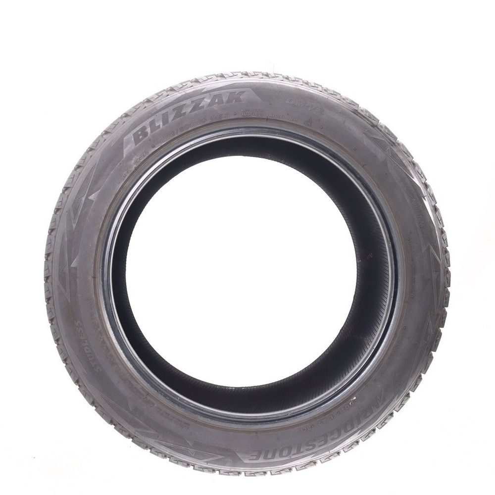 Set of (2) Used 275/50R20 Bridgestone Blizzak DM-V2 113S - 9.5-10/32 - Image 3