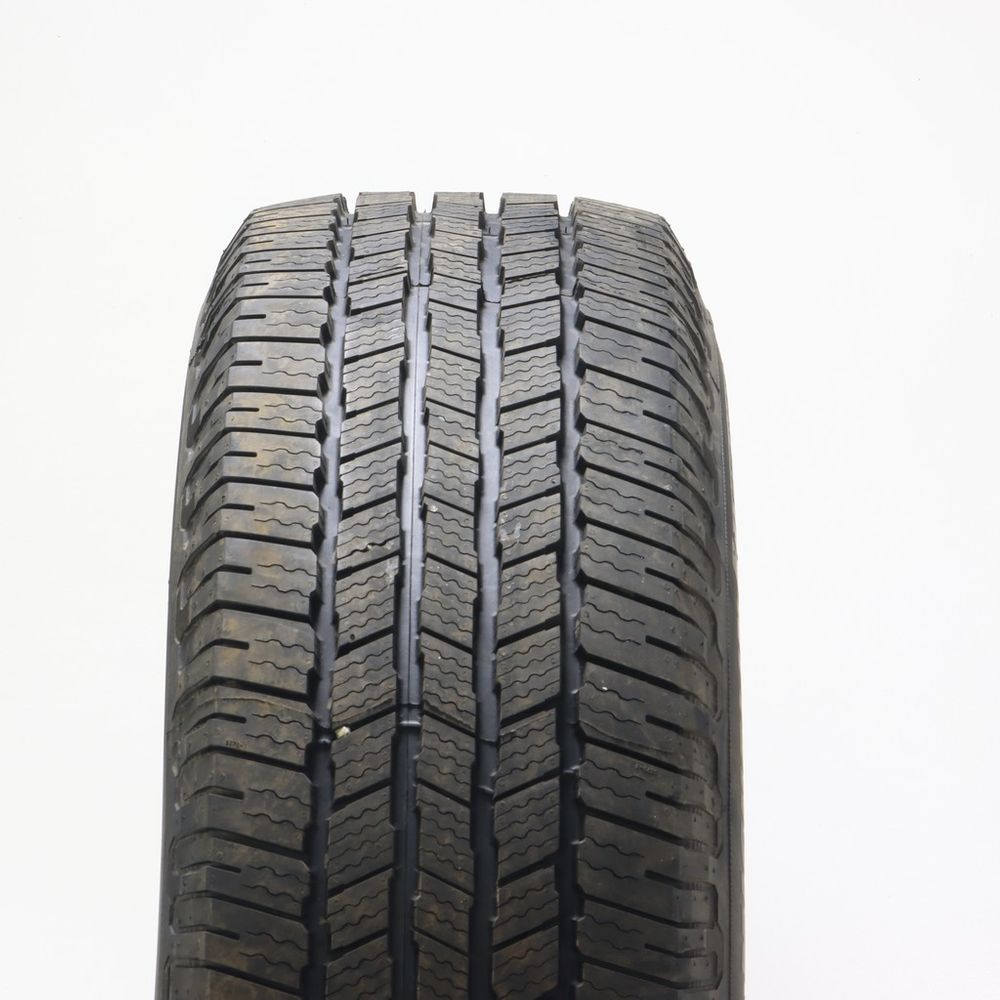 New LT 275/65R18 Michelin Defender LTX M/S 2 123/120S E - Image 2