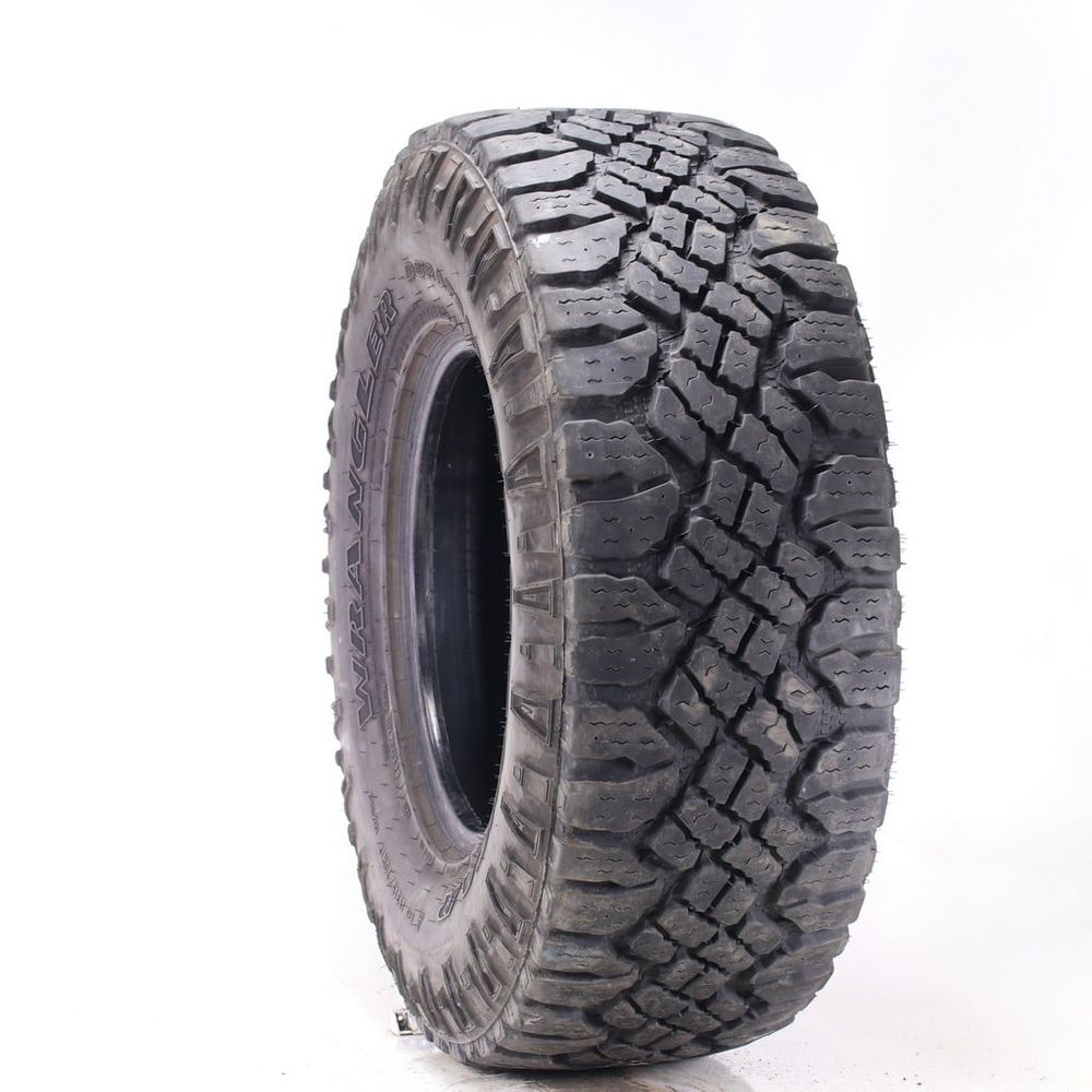 Used LT 315/70R17 Goodyear Wrangler Duratrac 121/118Q C - 14/32 - Image 1