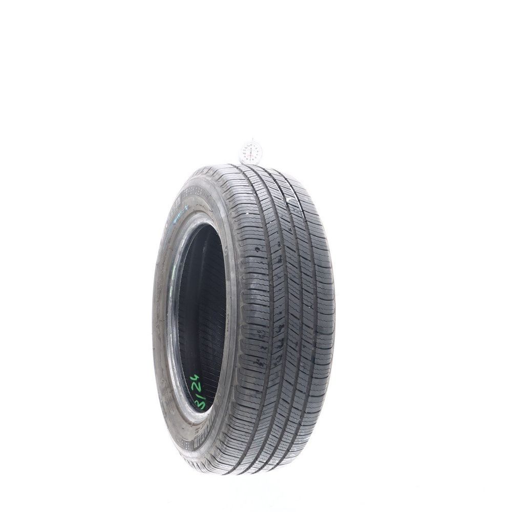 Set of (4) Used 195/65R15 Michelin Defender T+H 91H - 7-7.5/32 - Image 1
