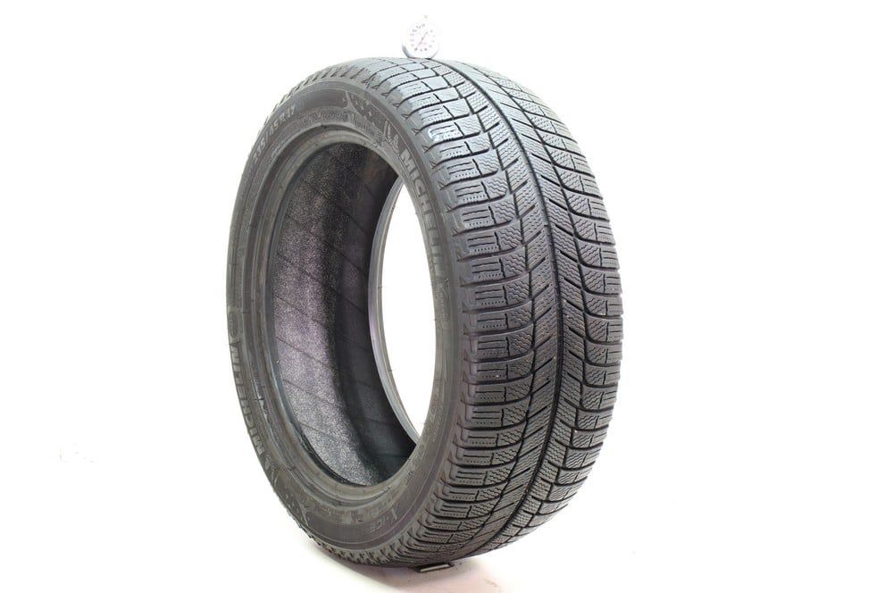 Used 235/45R17 Michelin X-Ice Xi3 97H - 8/32 - Image 1