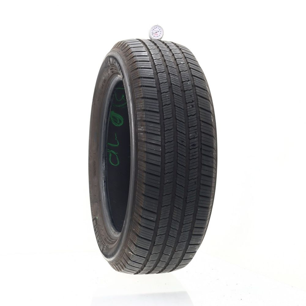 Set of (2) Used 255/55R20 Michelin Defender LTX M/S 110H - 8.5-9.5/32 - Image 4