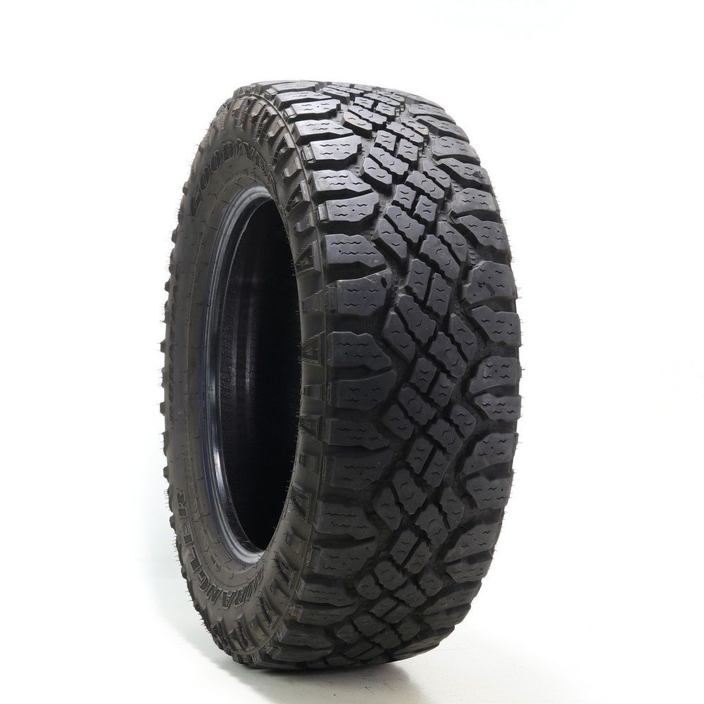 Set of (2) Used LT 285/60R20 Goodyear Wrangler Duratrac 125/122Q - 14-15/32 - Image 4