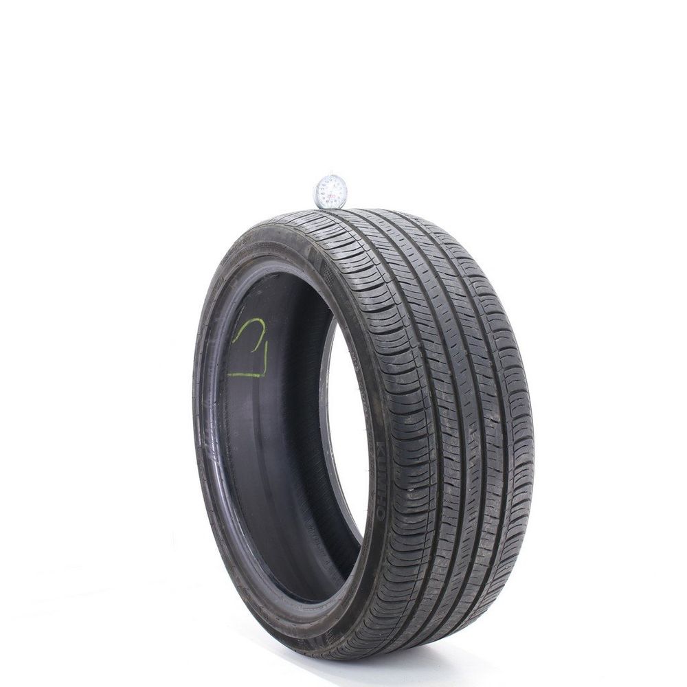 Set of (2) Used 225/40R18 Kumho Solus TA31 88V - 7.5-8/32 - Image 1