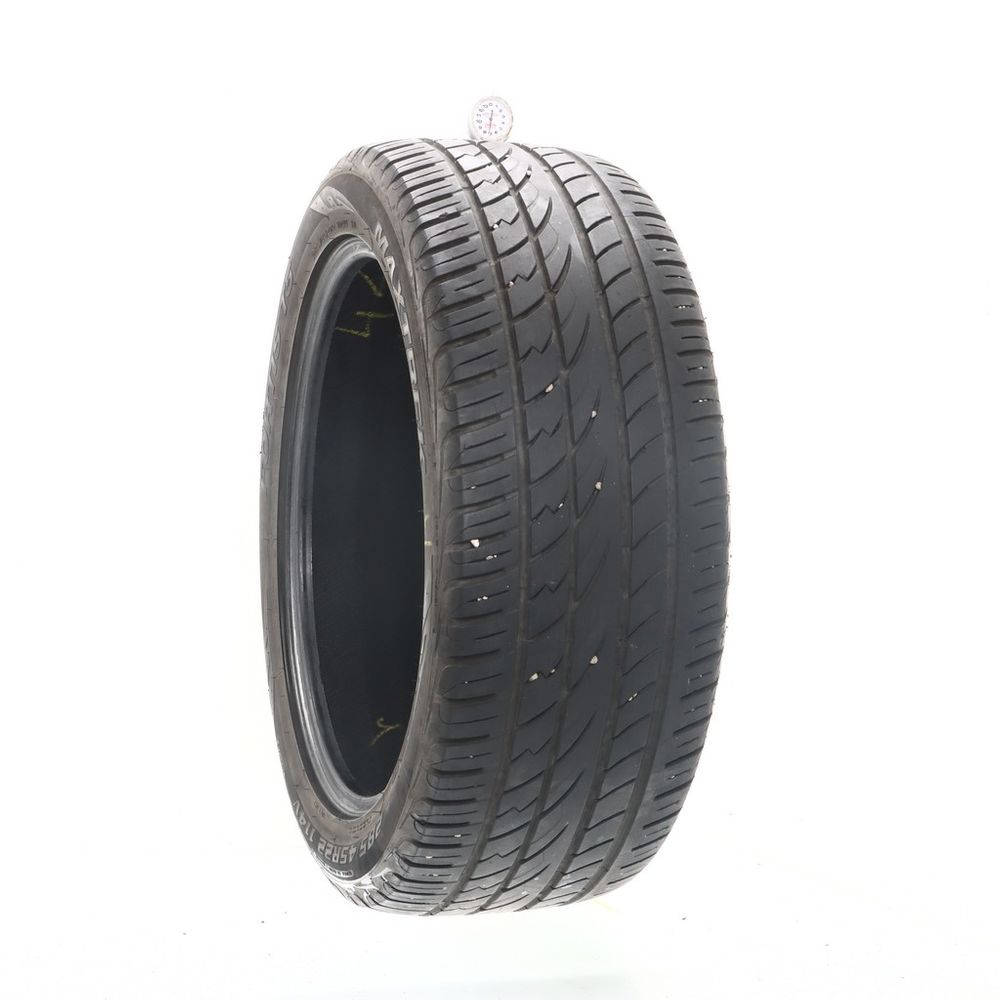 Set of (2) Used 285/45R22 Maxtrek Fortis T5 114V - 7-7.5/32 - Image 1