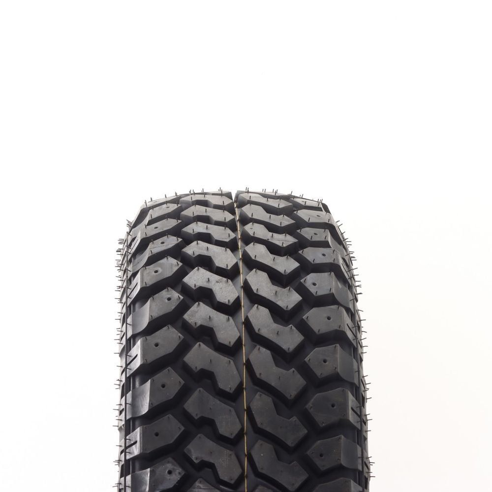New LT 235/75R15 Nexen Roadian MT 104/101Q C - Image 2