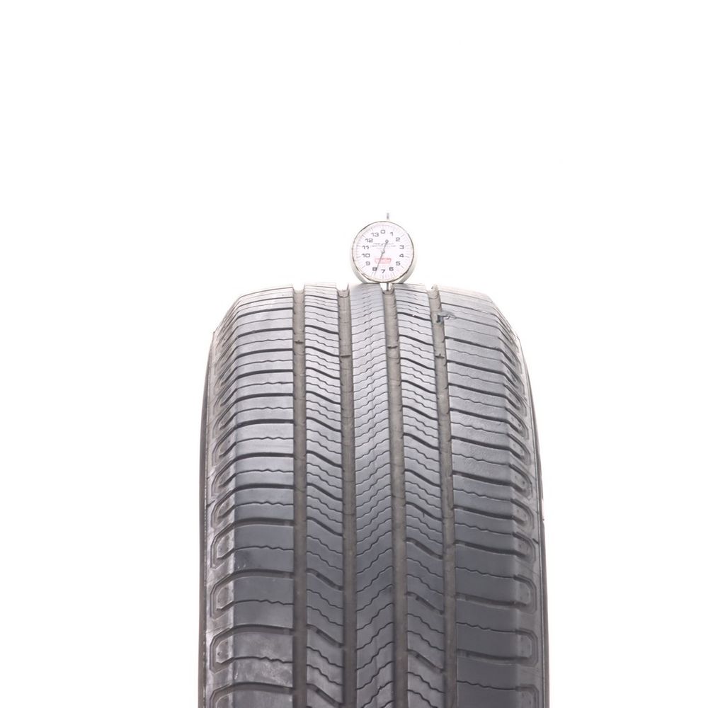 Set of (4) Used 235/65R18 Michelin Defender 2 106H - 7-7.5/32 - Image 5