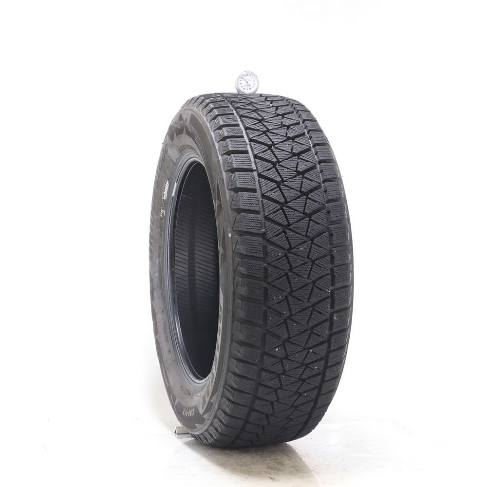 Set of (2) Used 245/60R18 Bridgestone Blizzak DM-V2 105S - 11-12/32 - Image 4