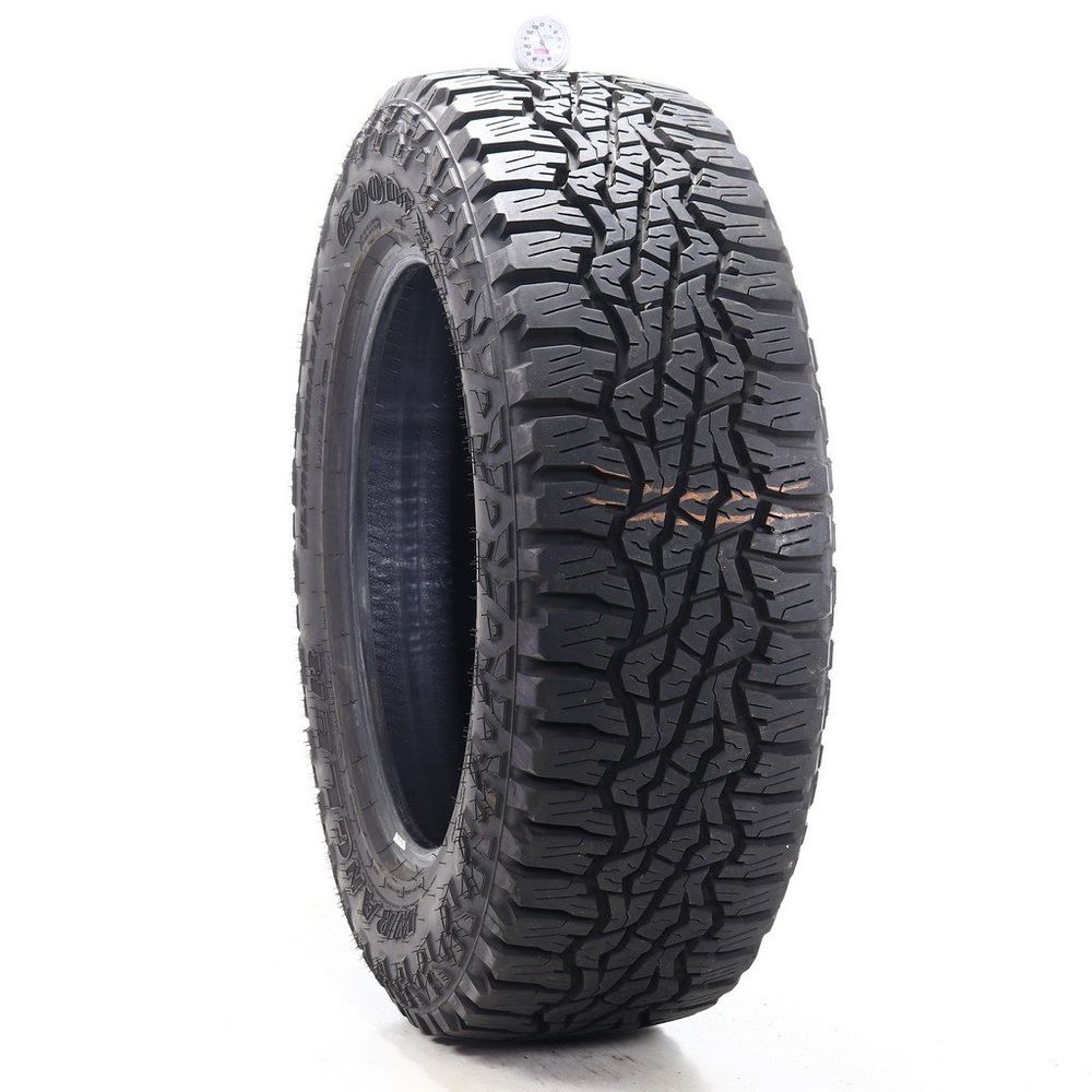 Set of (2) Used 275/60R20 Goodyear Wrangler Ultra Terrain AT 115S - 11.5-13/32 - Image 4