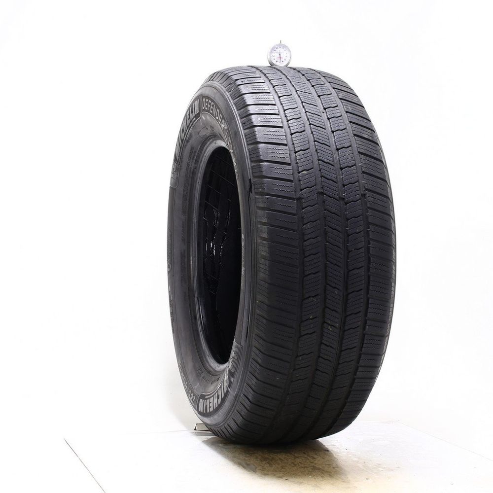 Set of (2) Used 285/60R18 Michelin Defender LTX M/S 120H - 6.5-7/32 - Image 1