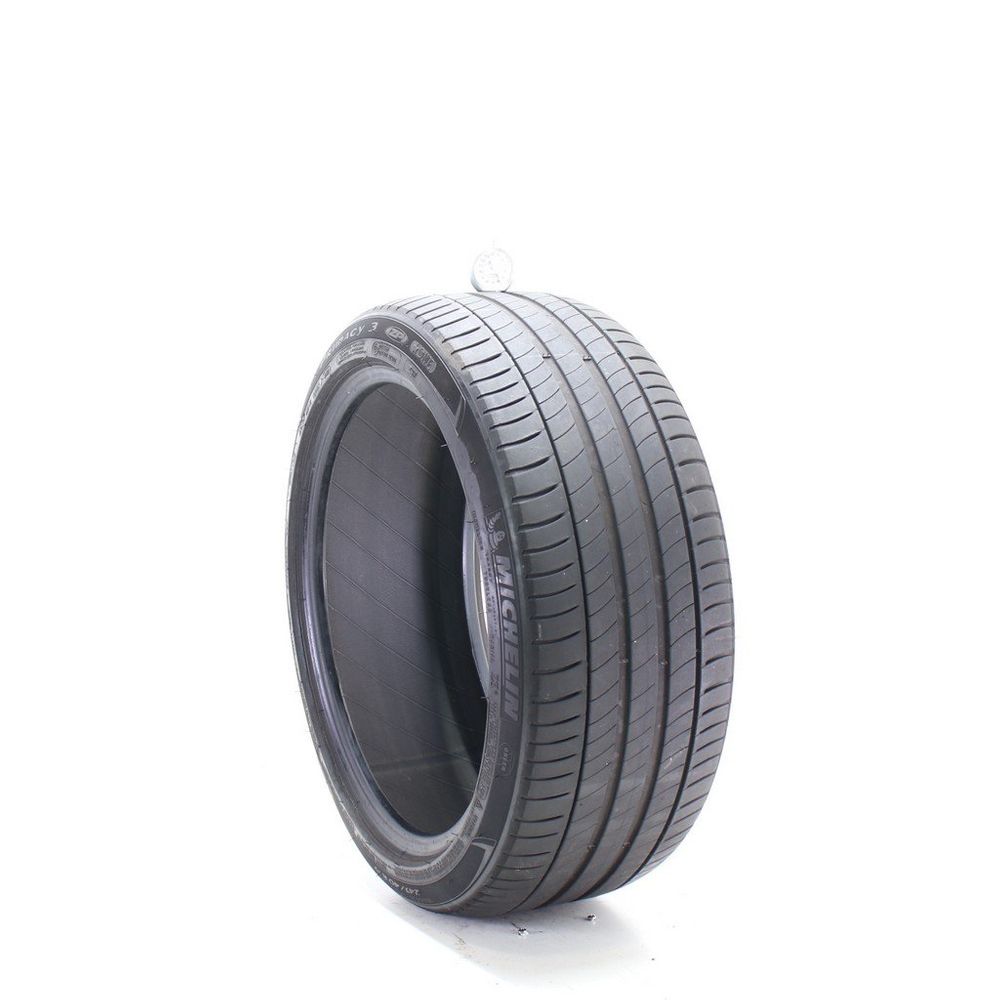 Set of (2) Used 245/40R19 Michelin Primacy 3 ZP MOE 98Y - 5.5-6/32 - Image 1