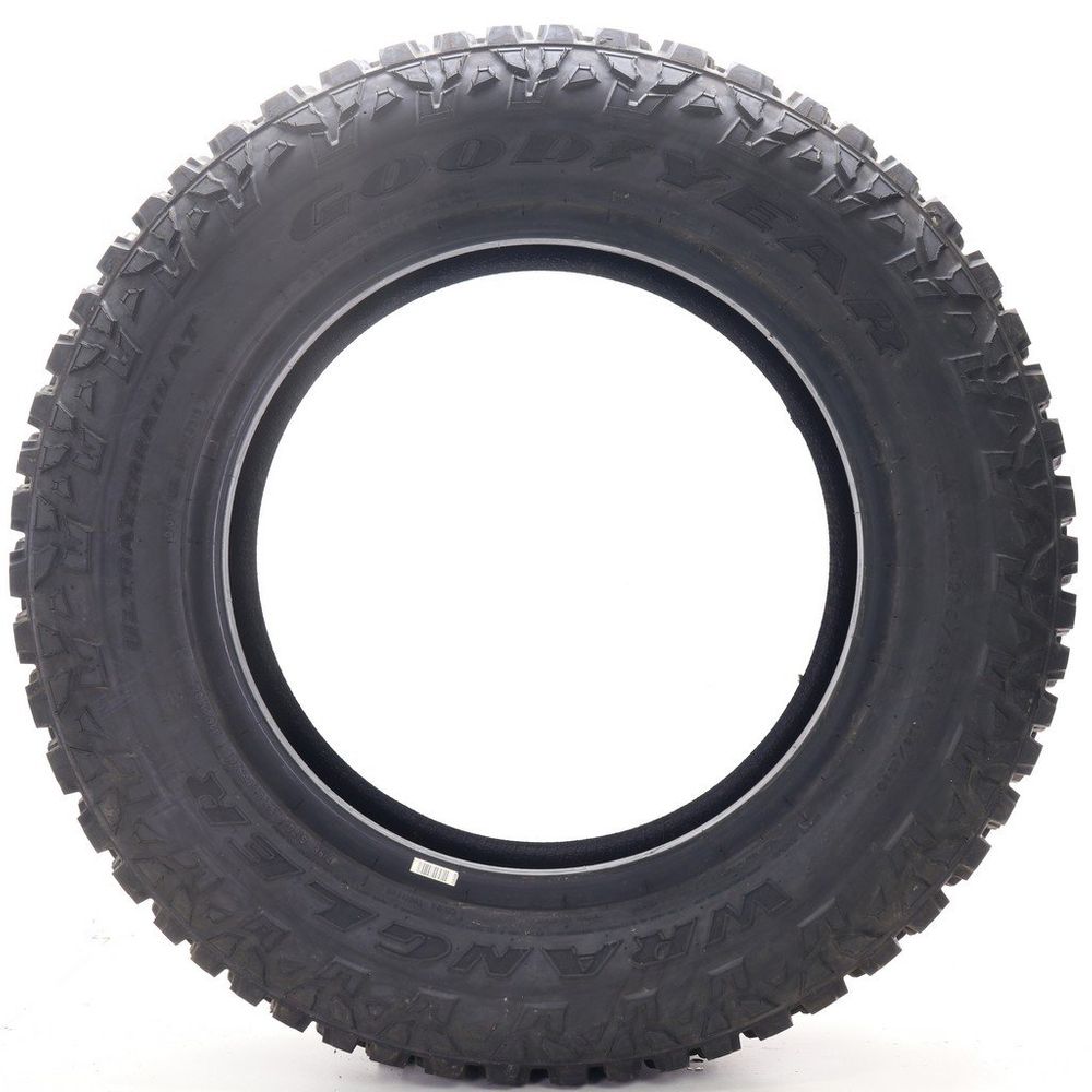 New LT 275/65R20 Goodyear Wrangler Ultra Terrain AT 126/123Q - 18/32 - Image 3