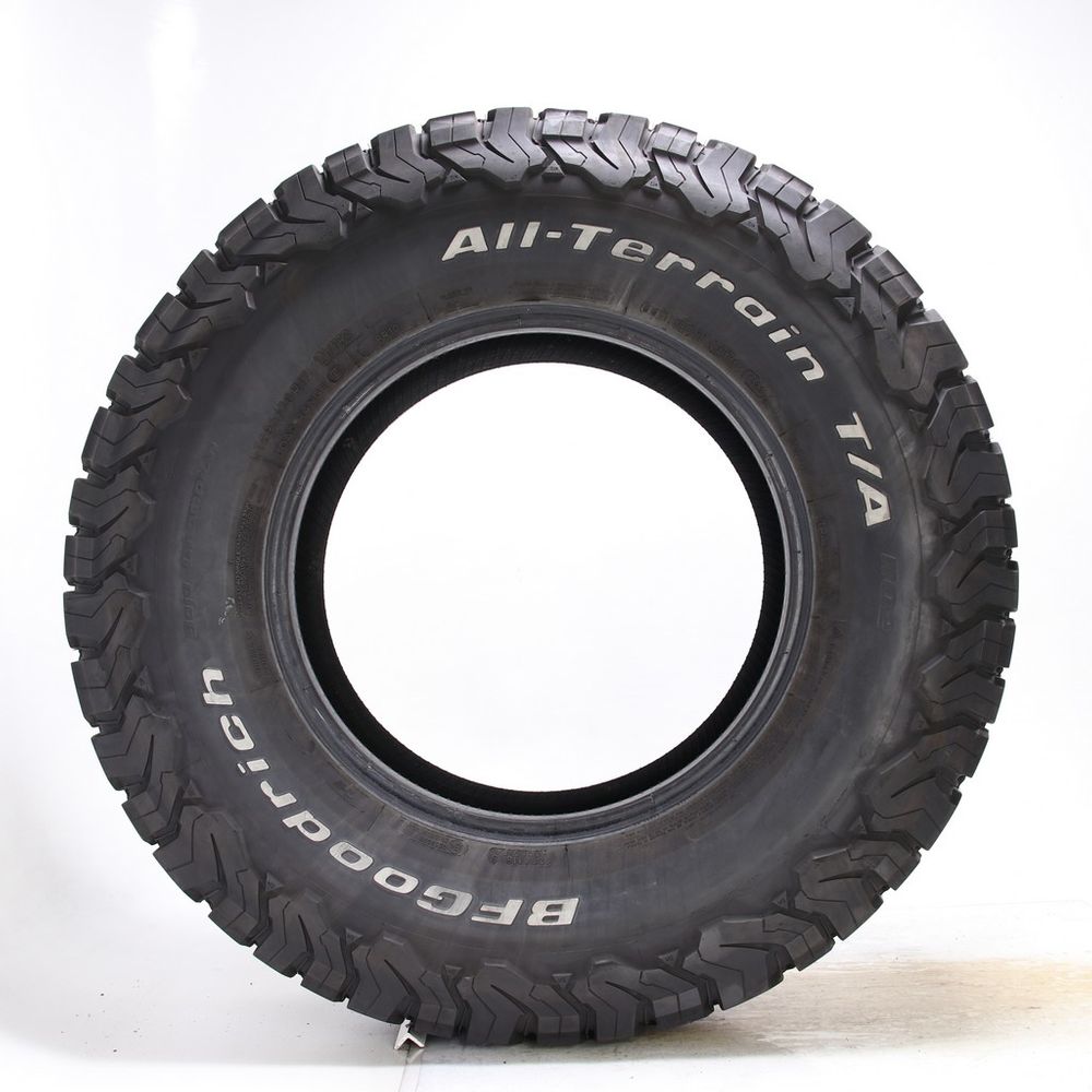Used LT 295/70R17 BFGoodrich All-Terrain T/A KO2 121/118S E - 15/32 - Image 3