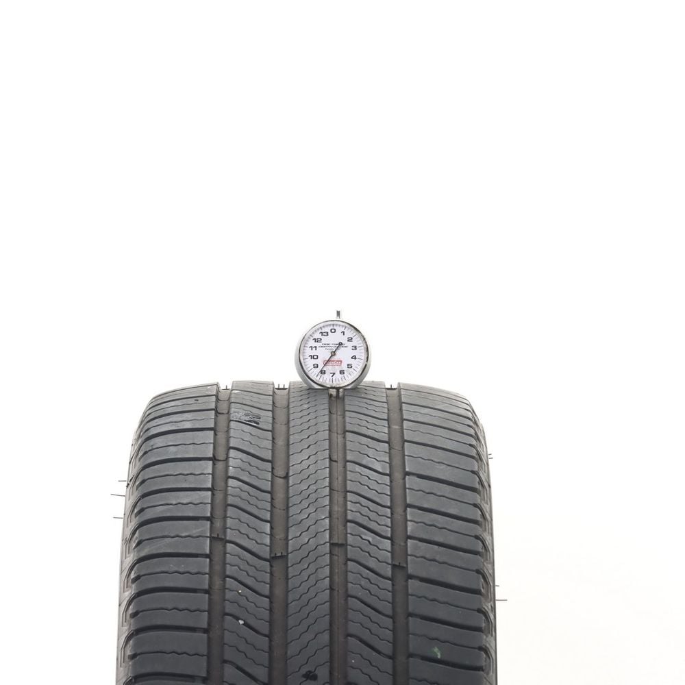 Set of (2) Used 235/40R19 Michelin Defender 2 96V - 8-8.5/32 - Image 2