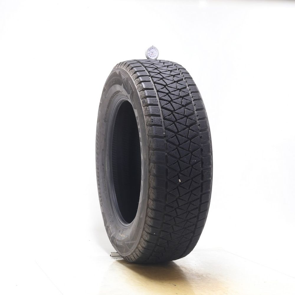 Set of (2) Used 235/65R18 Bridgestone Blizzak DM-V2 106S - 9.5-10.5/32 - Image 4