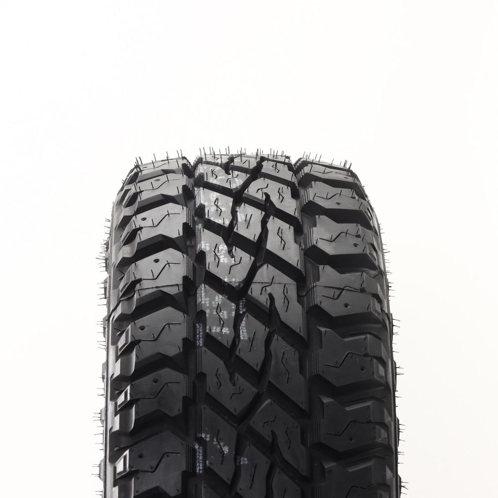 New LT 255/80R17 Cooper Discoverer S/T Maxx 121/118Q E - Image 2