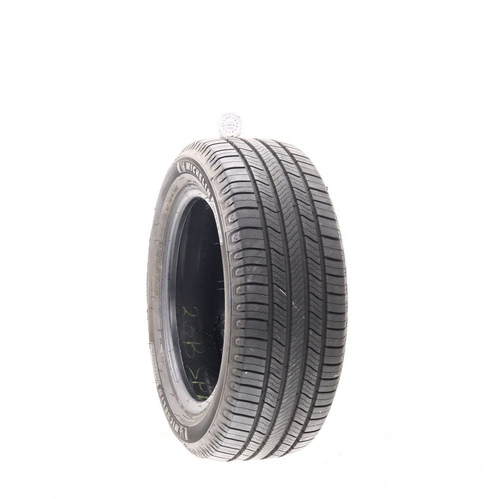 Used 215/55R16 Michelin Defender 2 97H - 10.5/32 - Image 1