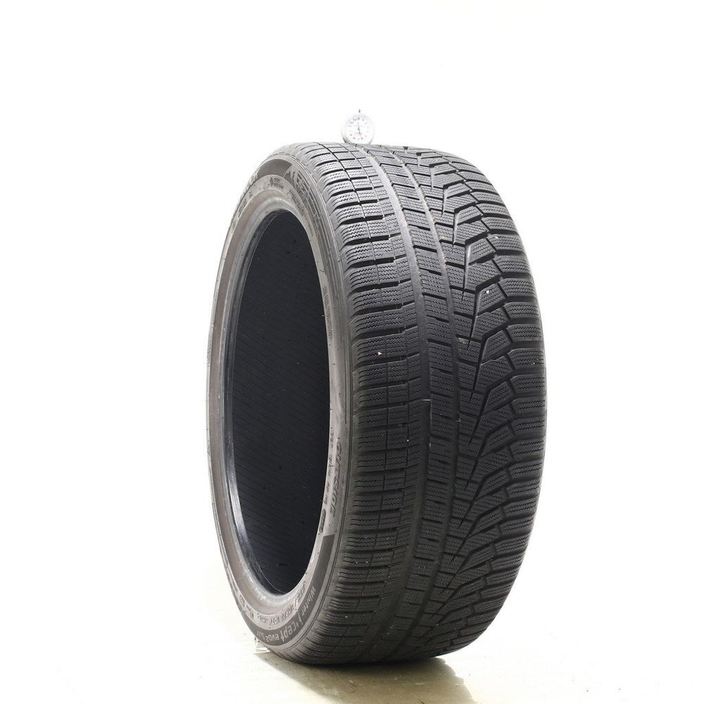 Set of (2) Used 275/40R22 Hankook Winter iCept evo2 SUV AO 107V - 6-7/32 - Image 1