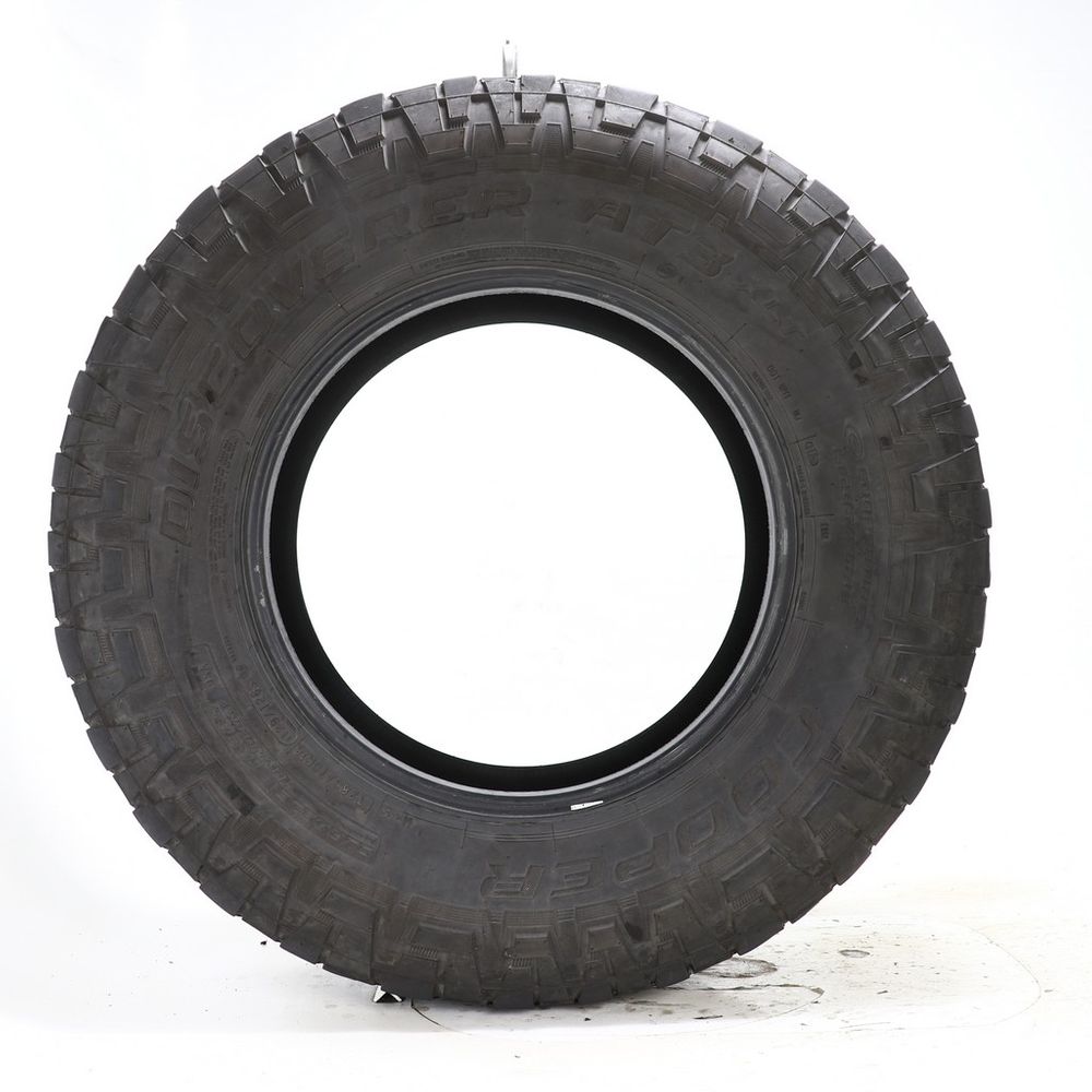 Used LT 285/75R18 Cooper Discoverer AT3 XLT 129/126S - 5.5/32 - Image 3