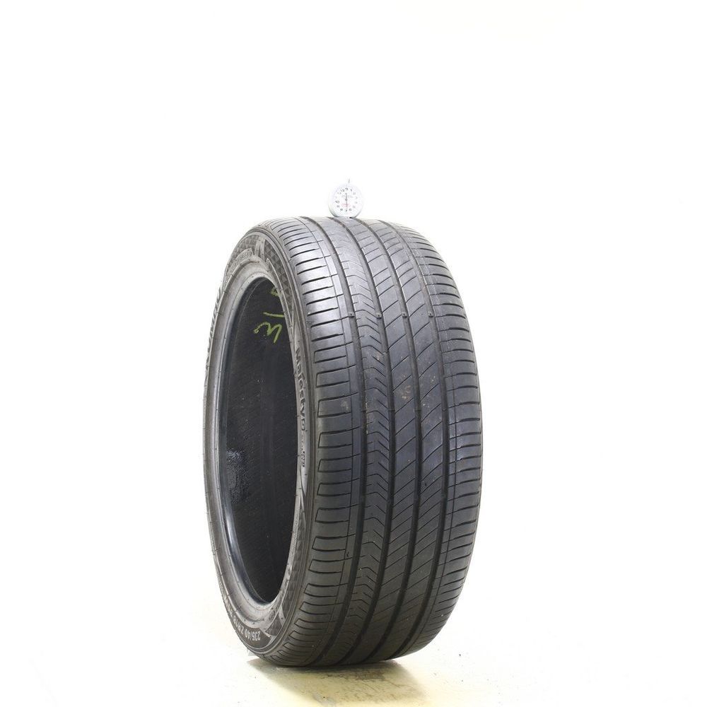 Set of (2) Used 235/40ZR18 Kumho Majesty 9 Solus TA91 95W - 6.5/32 - Image 1