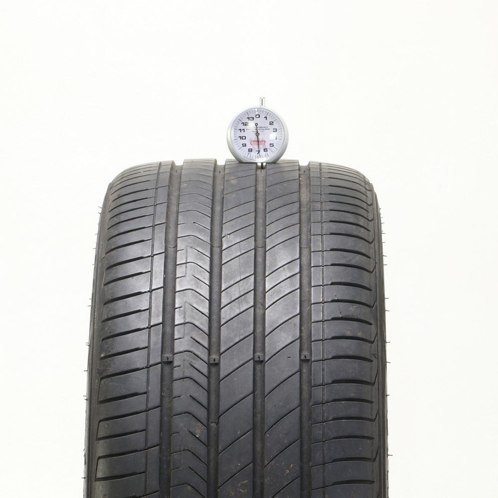 Set of (2) Used 235/40ZR18 Kumho Majesty 9 Solus TA91 95W - 6.5/32 - Image 2