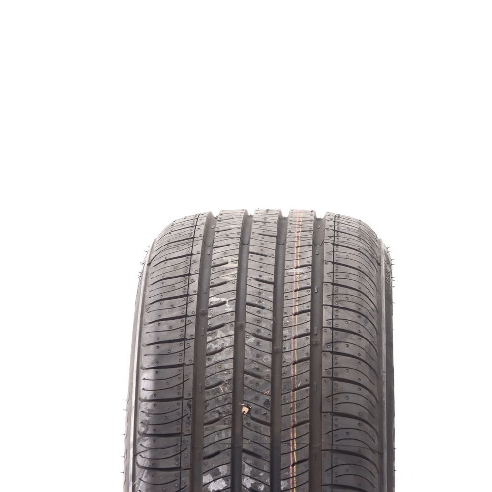 New 225/55R17 Kumho Solus TA31 97V - Image 2